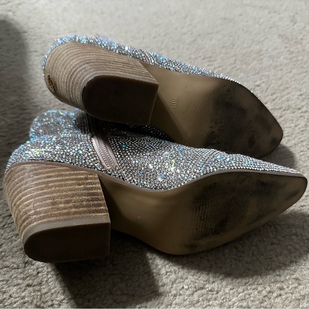 Matisse Glitter Ankle Boots in Rose Pink Gold - Picture 3 of 5